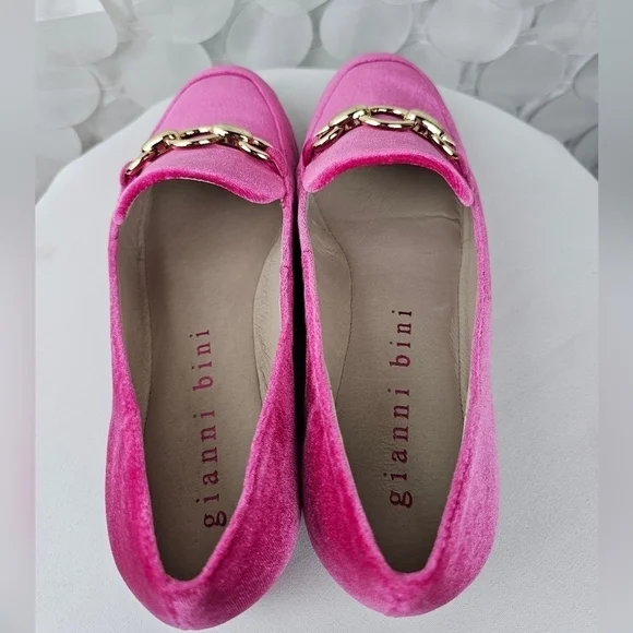 Gianni Bini Buckle Velvet Pink Flat Loafers Size 7 - Picture 4 of 12